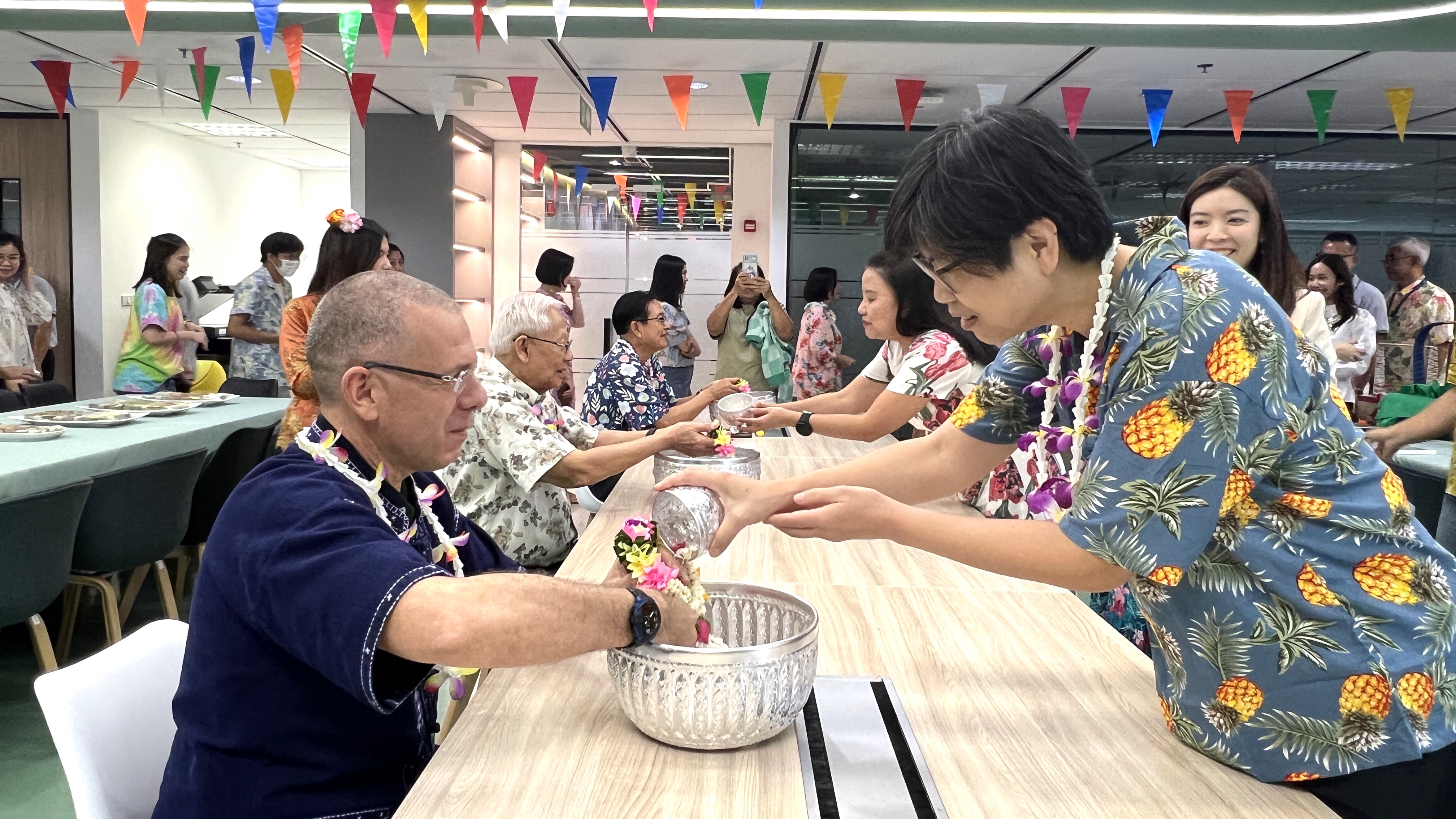 2025_04_07_Songkran 2025 12