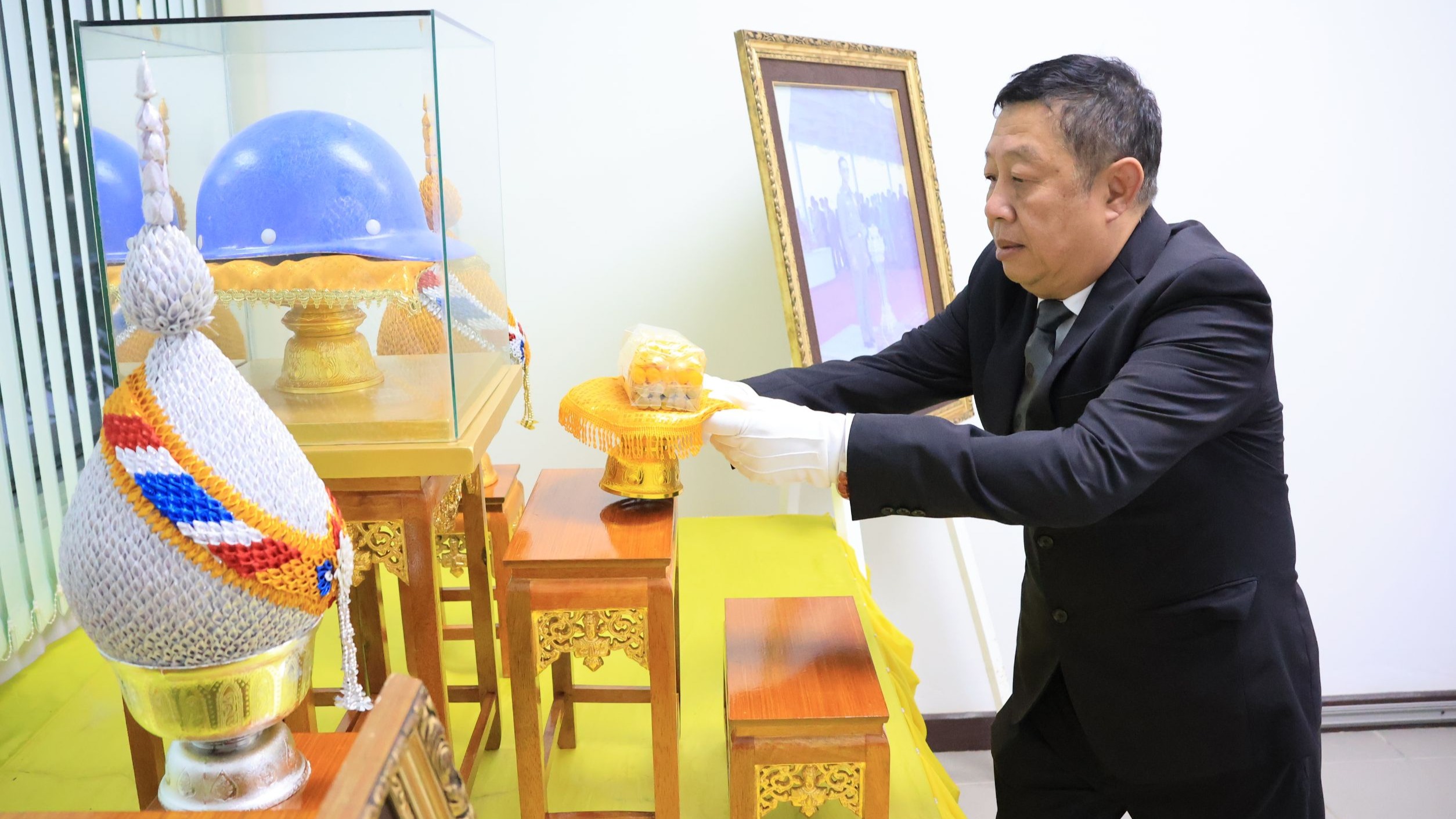 2025 12 20 Enshrinement of the Royal Hat (4)